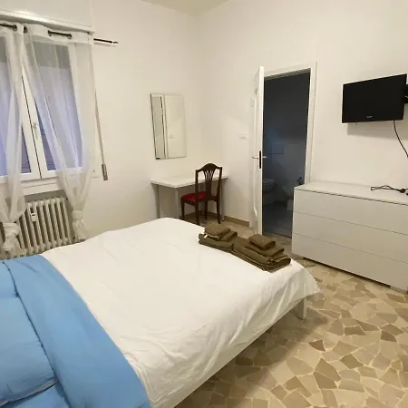 Francioni Palace * Болонья